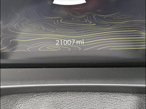 Used 2023 Jeep Grand Cherokee Overland w/ Luxury Tech Group IV image 10