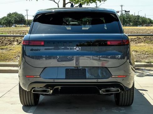 New 2026 Land Rover Range Rover Sport Dynamic SE AWD/4WD image 12