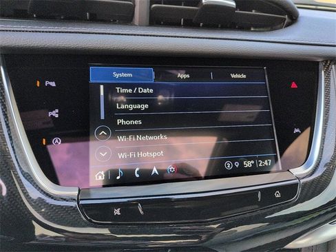 Used 2024 Cadillac XT6 Sport w/ Technology Package image 23