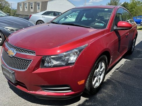 Used 2014 Chevrolet Cruze LT FWD image 1