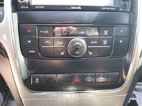 Used 2013 Jeep Grand Cherokee Laredo image 26