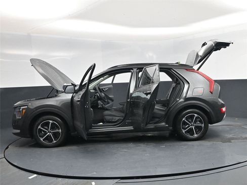 New 2026 Kia Niro EX image 40