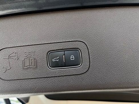 Used 2022 Lincoln Aviator Reserve w/ Equipment Group 201A image 18