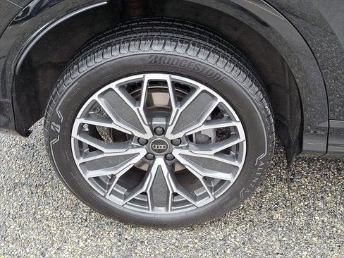 Certified 2025 Audi Q5 Premium w/ Premium Plus AWD/4WD image 8