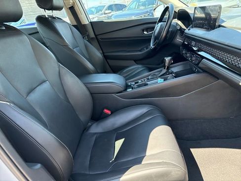 Used 2024 Honda Accord EX-L image 18