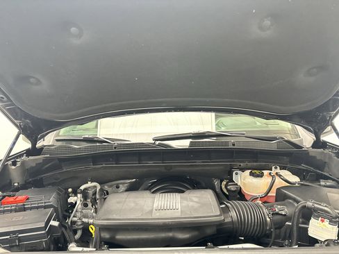 Used 2025 GMC Sierra 1500 Elevation image 44