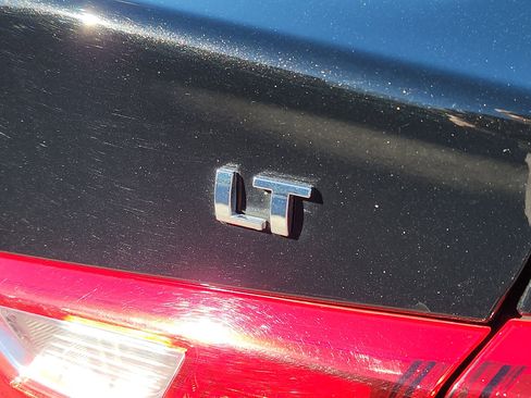 Used 2023 Chevrolet Malibu LT image 10