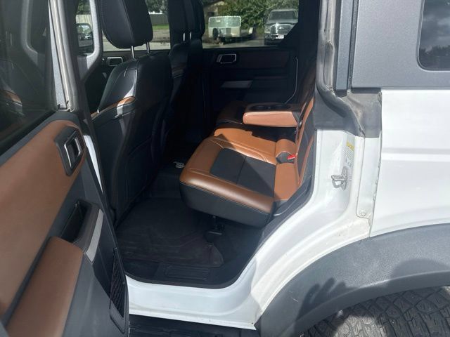 Used 2023 Ford Bronco Outer Banks w/ Sasquatch Package AWD/4WD image 18