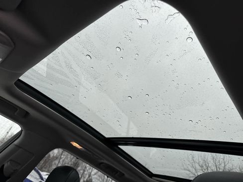 Used 2024 Toyota Highlander Platinum image 13