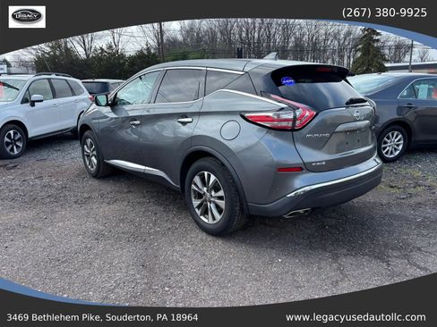 Used 2018 Nissan Murano S image 5