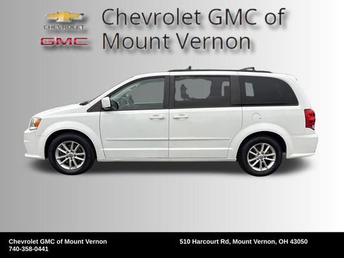 Used 2016 Dodge Grand Caravan SXT image 2