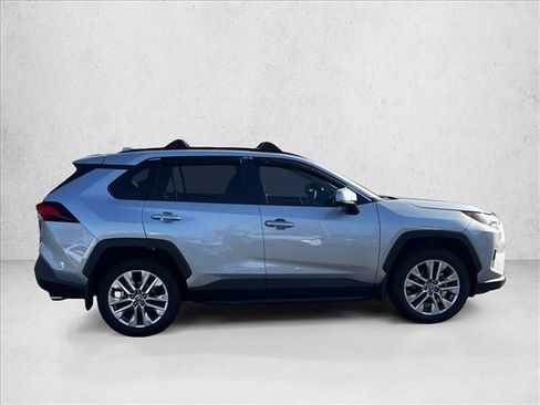 Certified 2025 Toyota RAV4 XLE Premium image 4