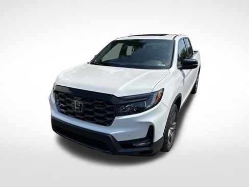 Used 2024 Honda Ridgeline TrailSport image 3