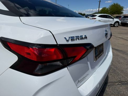 Used 2020 Nissan Versa S image 8