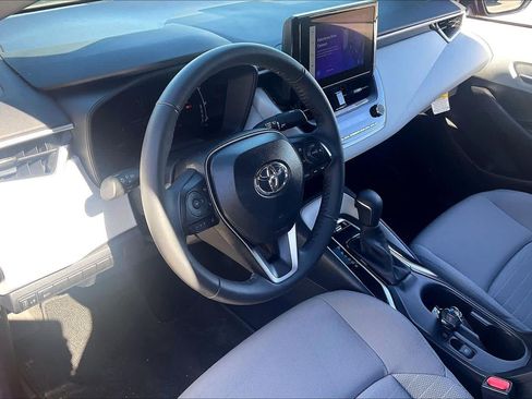 Used 2026 Toyota Corolla SE FWD image 17