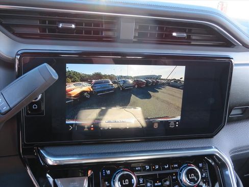 New 2026 GMC Sierra 2500 Denali w/ Denali Reserve Package image 25