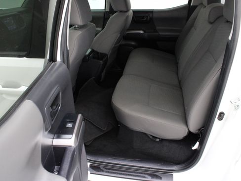 Used 2023 Toyota Tacoma SR5 RWD image 27