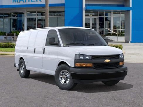 New 2026 Chevrolet Express 2500 RWD image 40