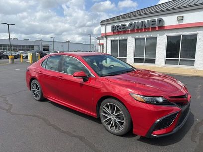 Used 2021 Toyota Camry SE w/ Cold Weather Package