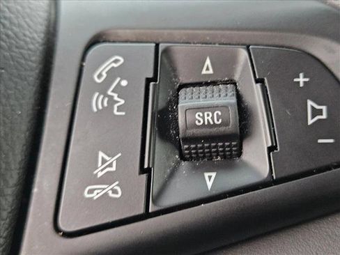 Used 2021 Chevrolet Trax LT image 14