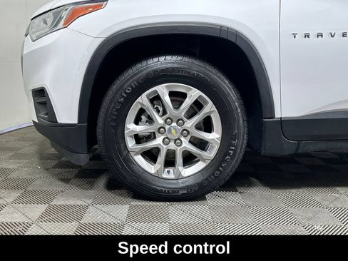 Used 2021 Chevrolet Traverse LS AWD/4WD image 8