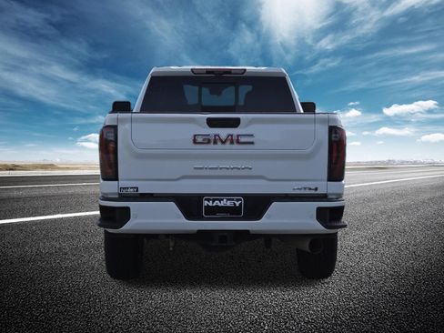 Used 2025 GMC Sierra 2500 AT4 w/ AT4 Premium Plus Package AWD/4WD image 24