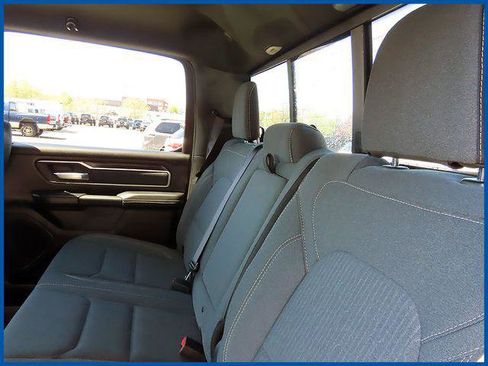 Certified 2022 RAM 1500 Big Horn AWD/4WD image 10