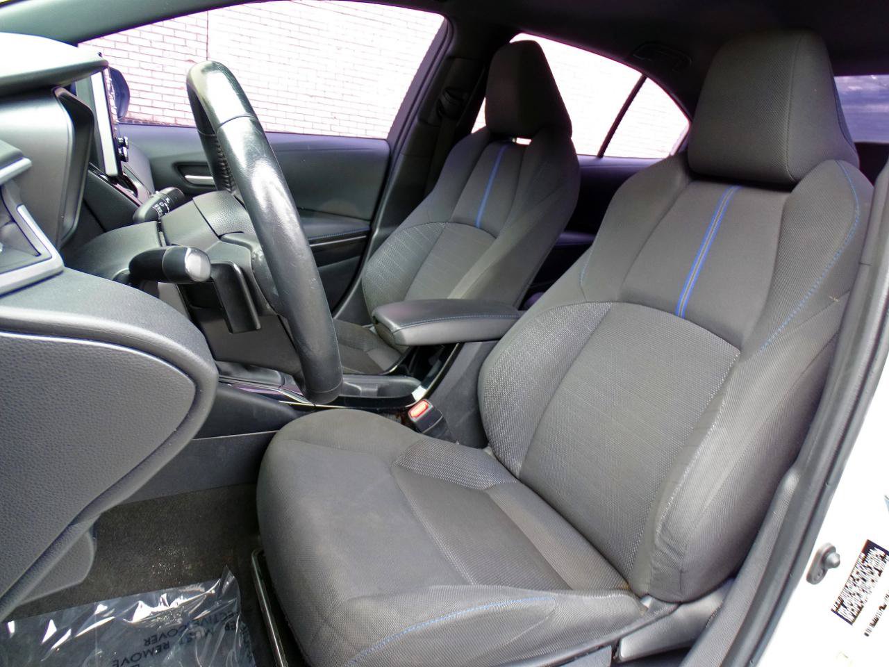 Used 2021 Toyota Corolla SE FWD image 11