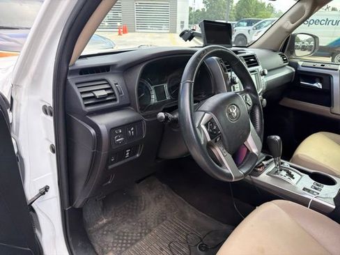 Used 2016 Toyota 4Runner SR5 Premium w/ Preferred Accessory Package AWD/4WD image 26
