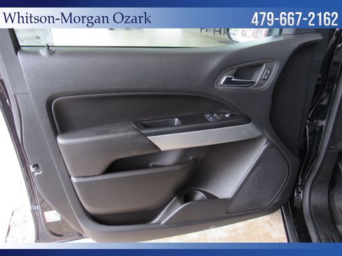 Used 2022 Chevrolet Colorado LT w/ Fleet Safety Package RWD image 27