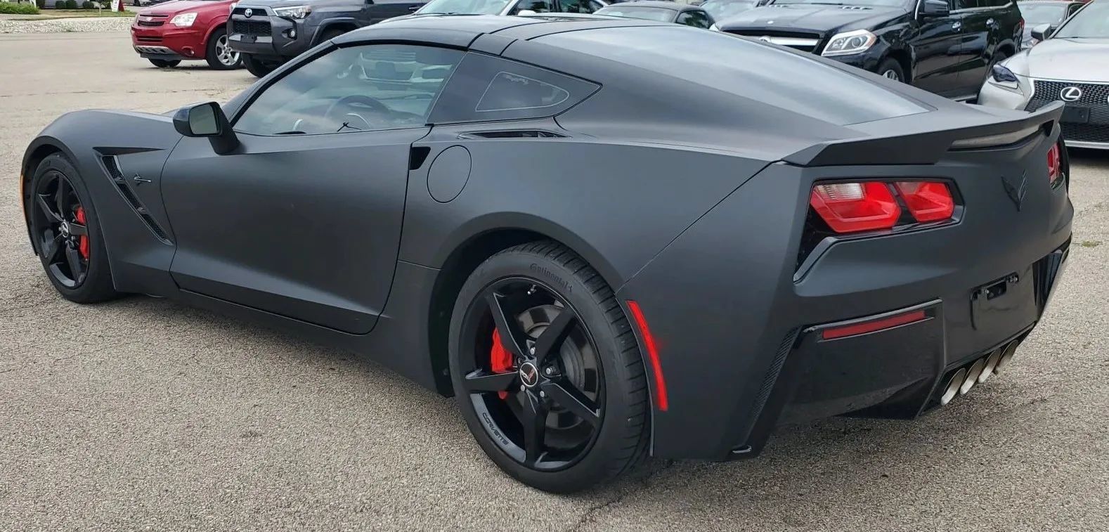 Used 2014 Chevrolet Corvette Stingray Coupe w/ 2LT Preferred Equipment Group RWD image 10