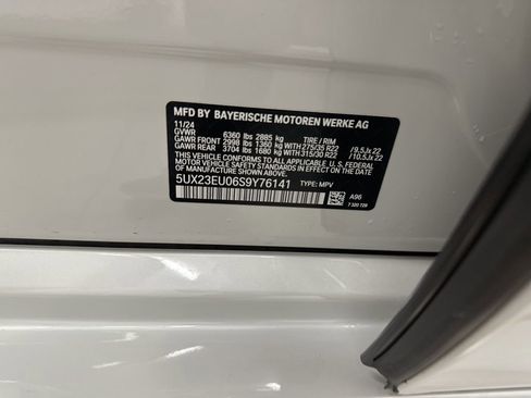 Used 2025 BMW X5 xDrive40i w/ M Sport Package image 35