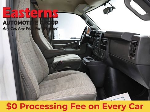 Used 2020 GMC Savana 3500 w/ Driver Convenience Package RWD image 23