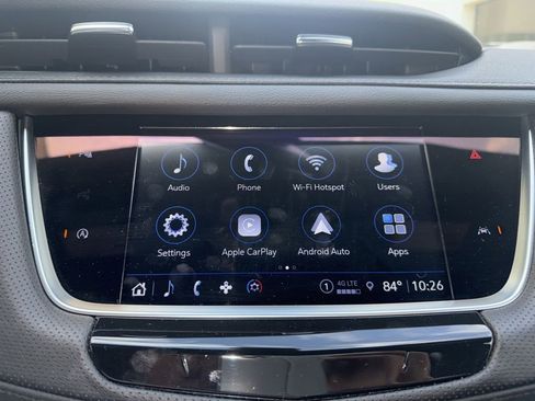 Certified 2024 Cadillac XT6 Luxury FWD image 20