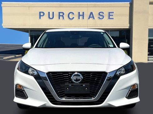 Used 2022 Nissan Altima 2.5 S FWD image 2