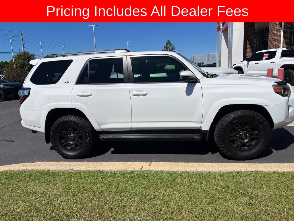 Used 2021 Toyota 4Runner SR5 AWD/4WD image 1