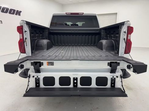 New 2026 Chevrolet Silverado 1500 Custom AWD/4WD image 23