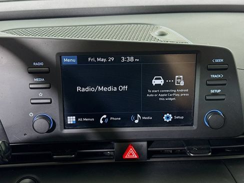 Certified 2025 Hyundai Elantra Sport FWD image 7