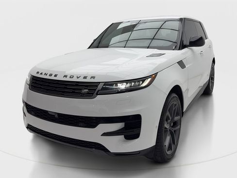 Used 2025 Land Rover Range Rover Sport SE AWD/4WD image 4
