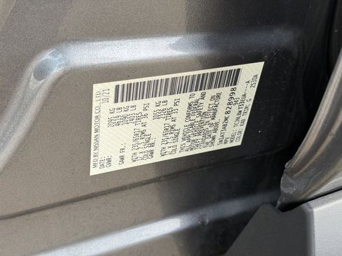 Used 2021 Nissan Rogue S image 10