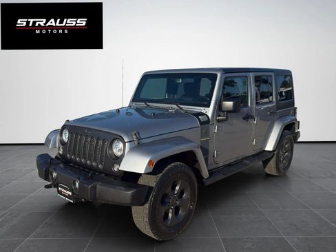 Used 2017 Jeep Wrangler Unlimited Sport AWD/4WD image 4