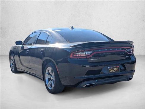 Used 2016 Dodge Charger SXT image 8