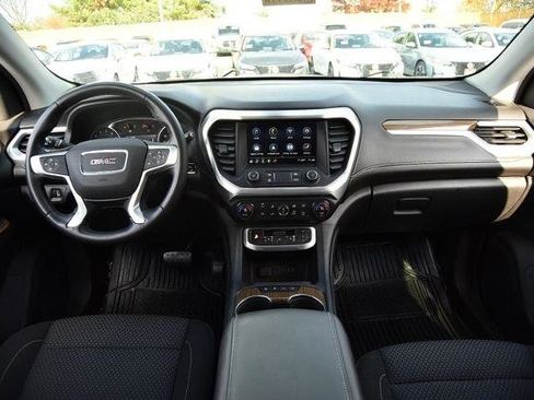 Used 2020 GMC Acadia SLE image 8