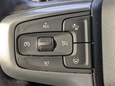 Used 2023 Chevrolet Tahoe Premier w/ Advanced Technology Package image 19