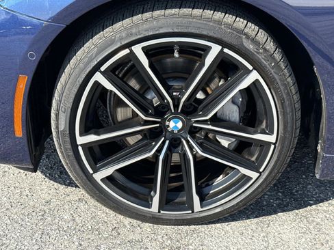 Used 2018 BMW 540i xDrive w/ M Sport Package image 12