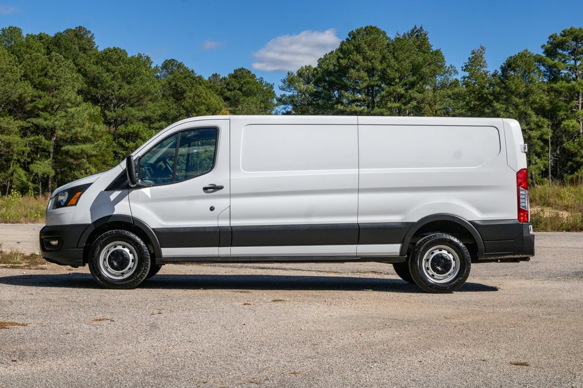 Used 2022 Ford Transit 250 Low Roof RWD image 9