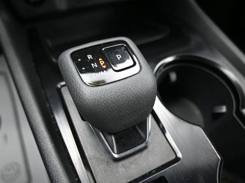 Used 2026 Nissan Rogue SV AWD/4WD image 22