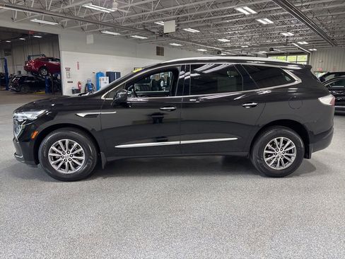 Used 2023 Buick Enclave Essence w/ LPO, Floor Liner Package FWD image 4
