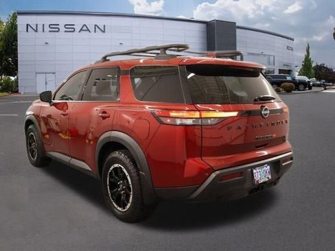 Certified 2024 Nissan Pathfinder Rock Creek image 4