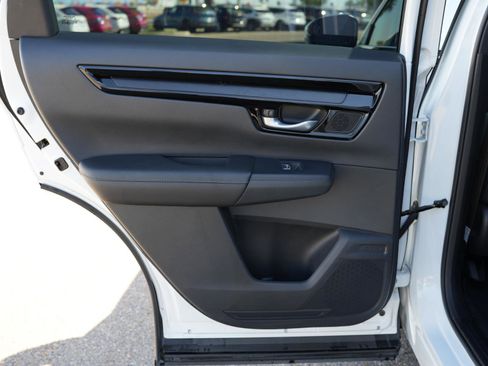 Used 2023 Honda CR-V EX-L image 17